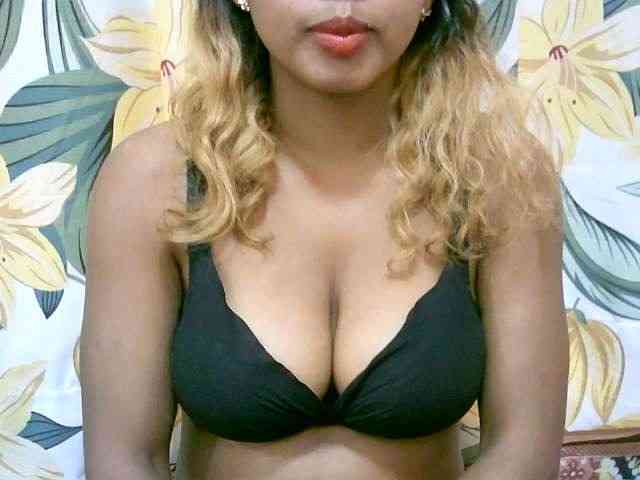 BelliBellaha webcam