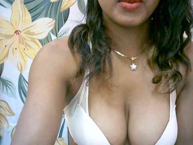 BelliBellaha webcam