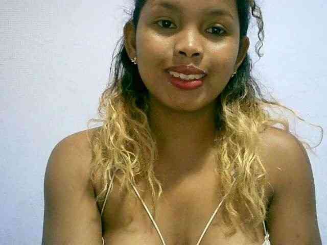 BelliBellaha webcam