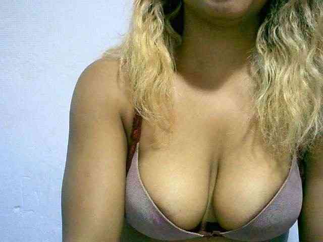 BelliBellaha webcam