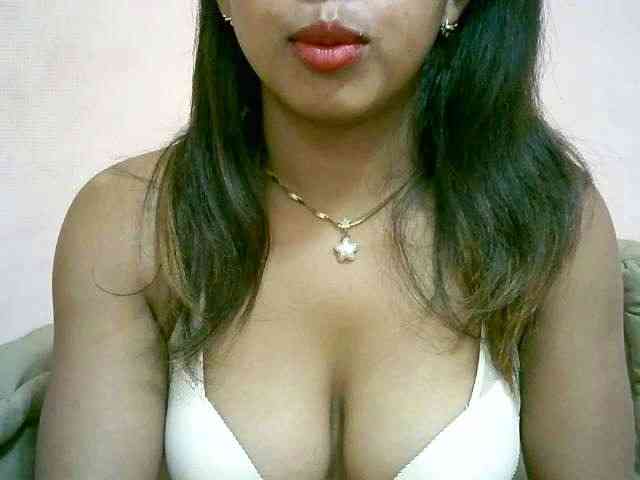 BelliBellaha webcam