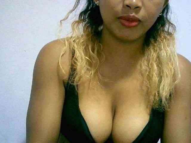 BelliBellaha webcam