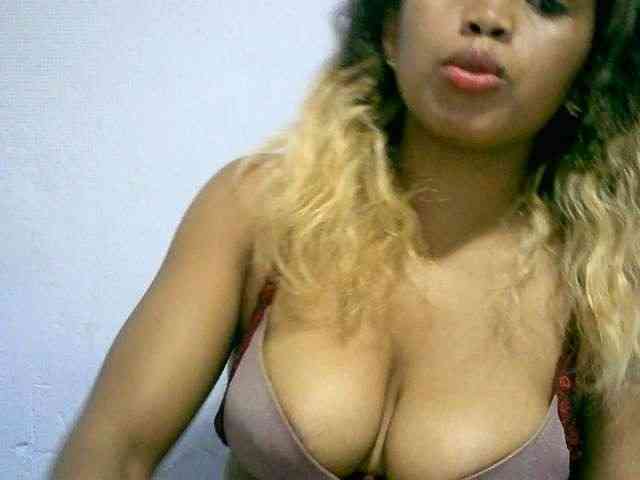 BelliBellaha webcam
