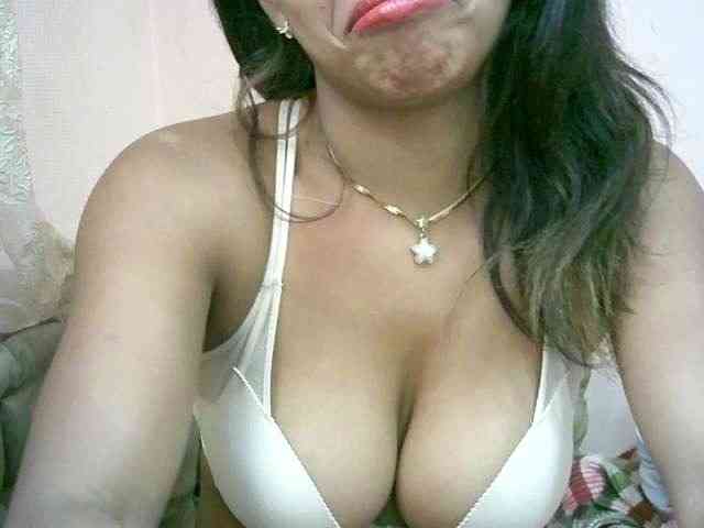BelliBellaha webcam