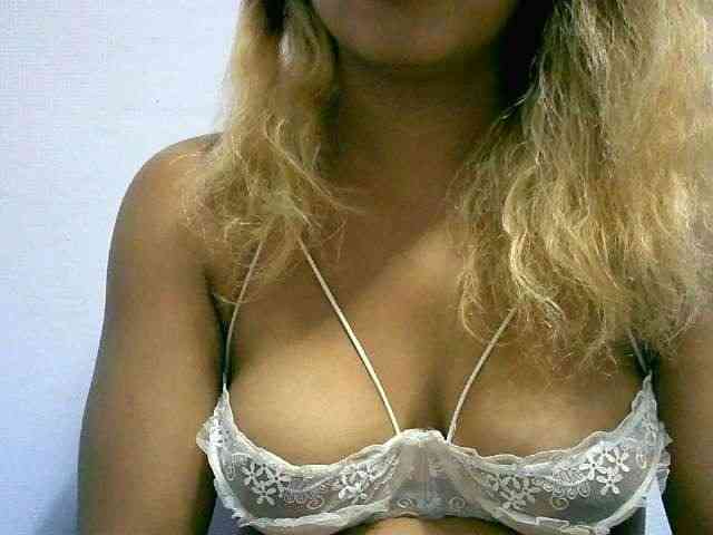 BelliBellaha webcam