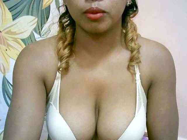 BelliBellaha webcam