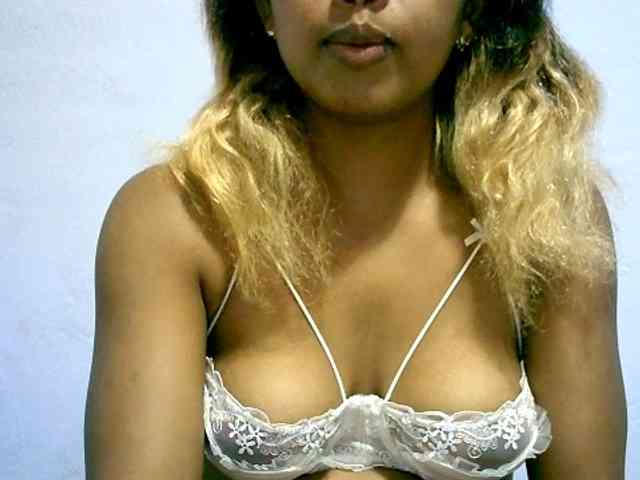 BelliBellaha webcam