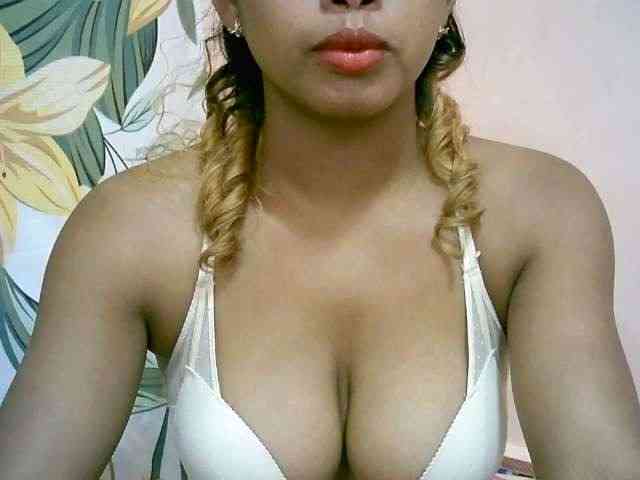 BelliBellaha webcam