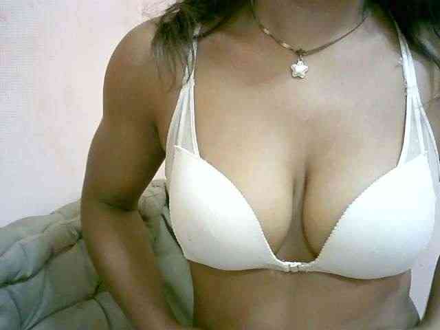 BelliBellaha webcam