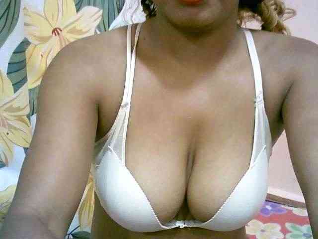 BelliBellaha webcam