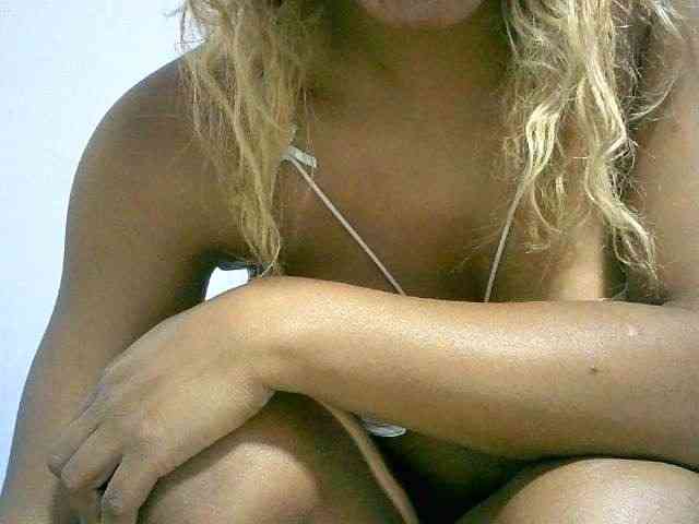 BelliBellaha webcam