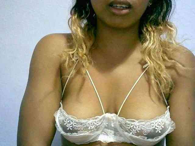 BelliBellaha webcam