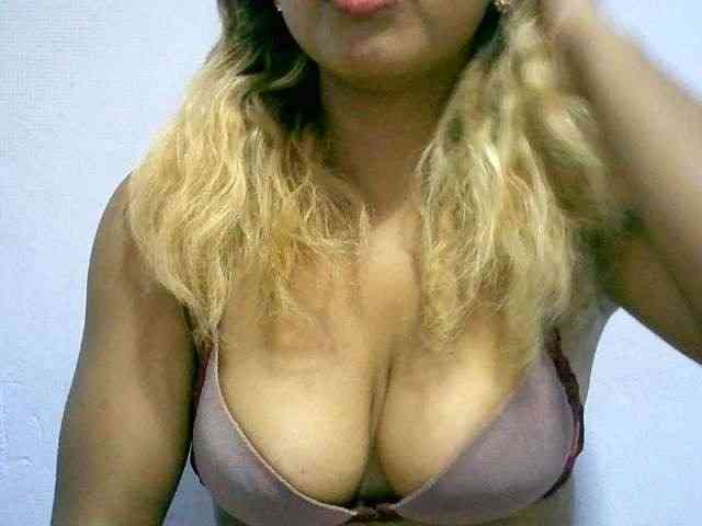 BelliBellaha webcam