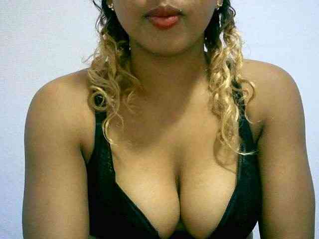 BelliBellaha webcam