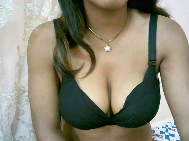 BelliBellaha webcam