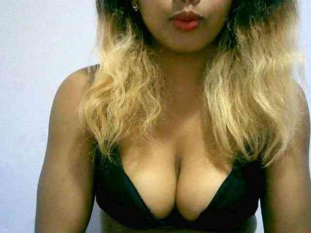 BelliBellaha webcam
