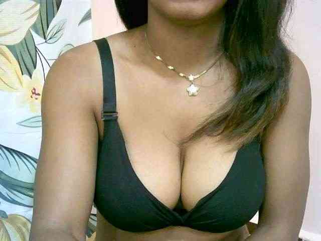 BelliBellaha webcam
