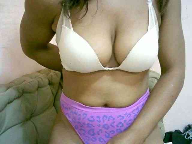 BelliBellaha webcam