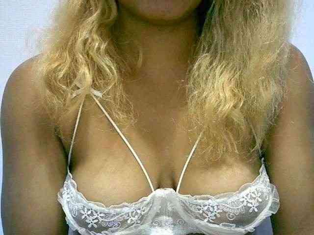 BelliBellaha webcam