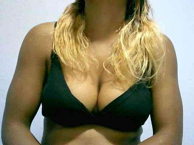 BelliBellaha webcam
