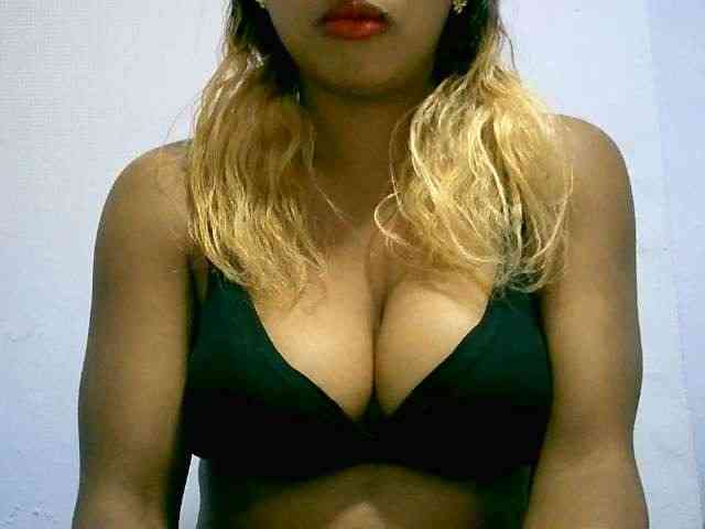 BelliBellaha webcam