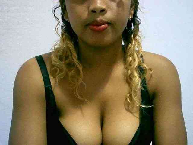 BelliBellaha webcam