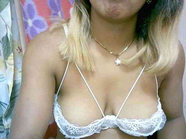 BelliBellaha webcam