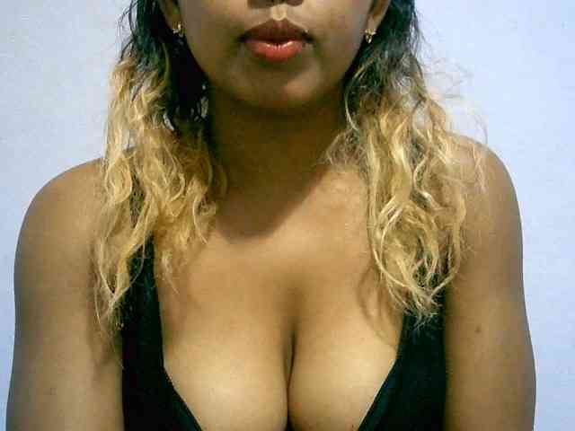 BelliBellaha webcam