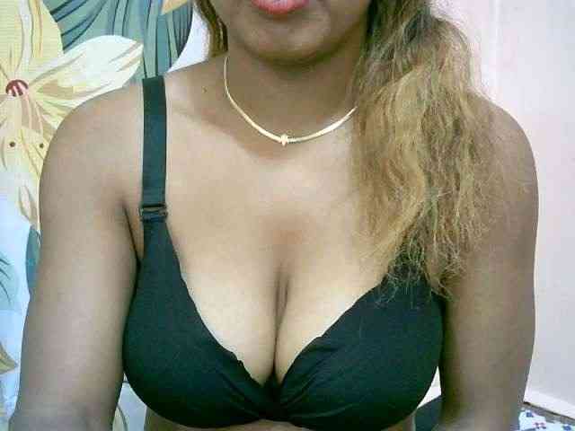 BelliBellaha webcam