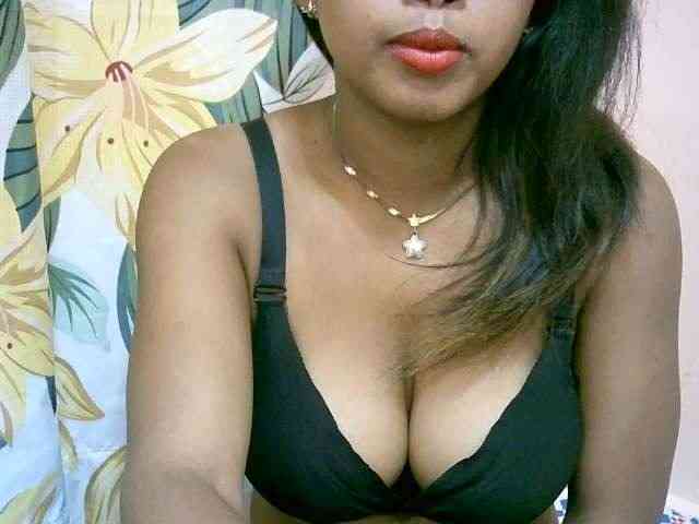 BelliBellaha webcam