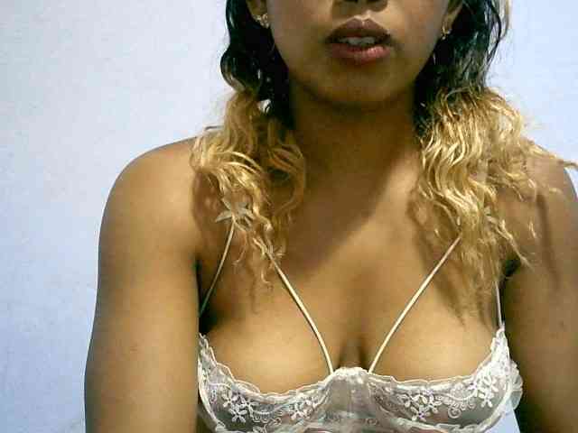 BelliBellaha webcam