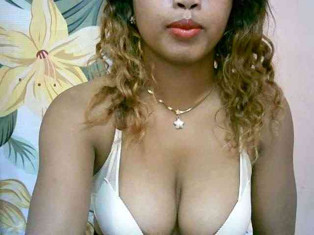 BelliBellaha webcam