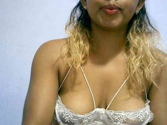 BelliBellaha webcam