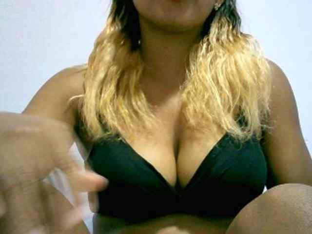 BelliBellaha webcam