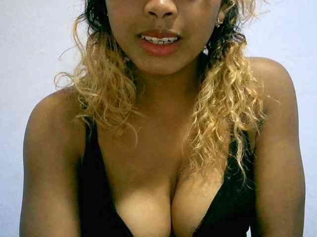 BelliBellaha webcam