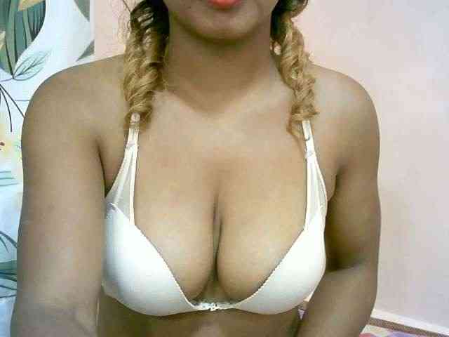 Bellibellaha's cam show statistics and live stream
