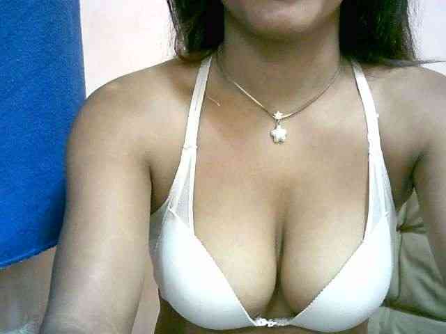 BelliBellaha webcam
