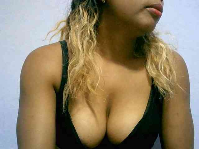 BelliBellaha webcam