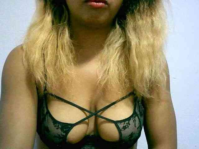 BelliBellaha webcam
