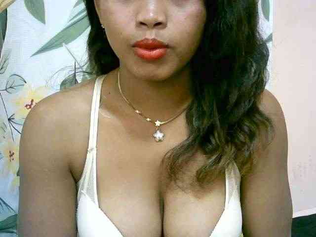BelliBellaha webcam