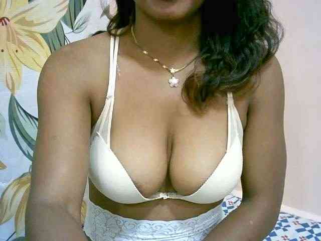 BelliBellaha webcam