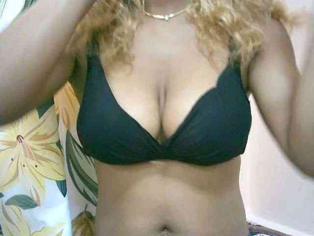BelliBellaha webcam