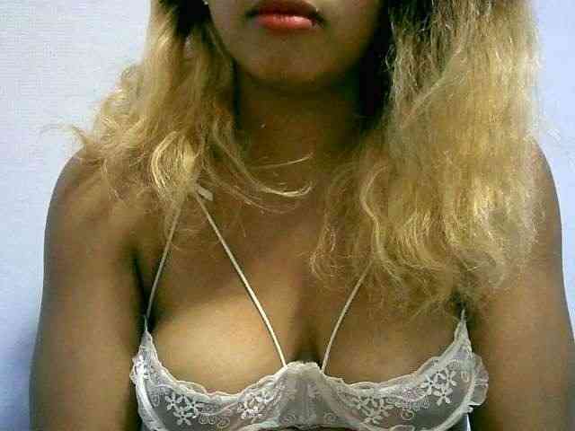 BelliBellaha webcam