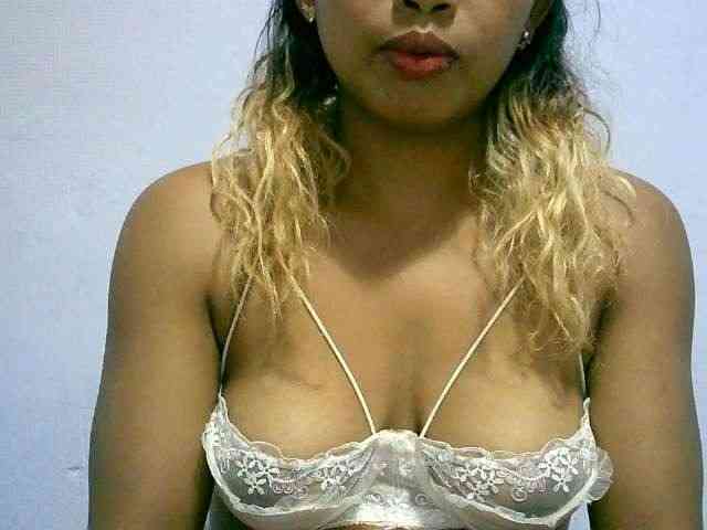 BelliBellaha webcam
