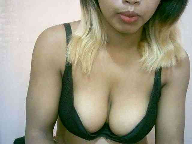 BelliBellaha webcam