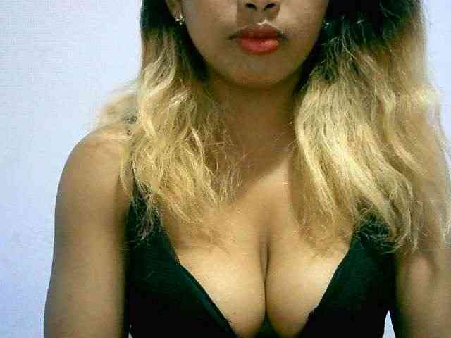 BelliBellaha webcam