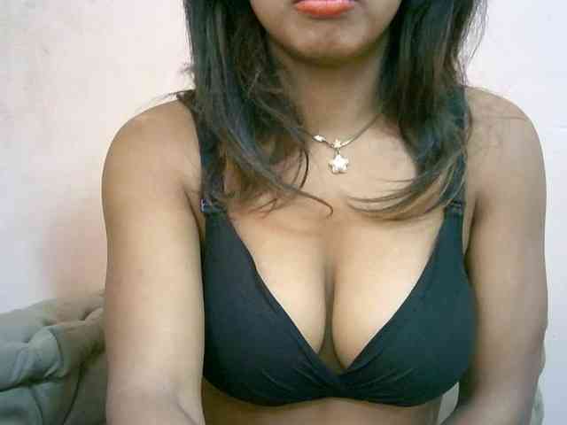 BelliBellaha webcam