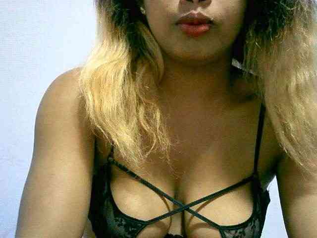 BelliBellaha webcam
