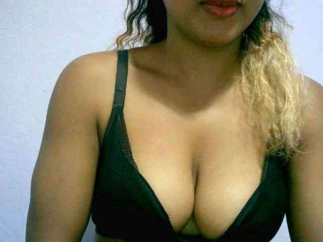 BelliBellaha webcam