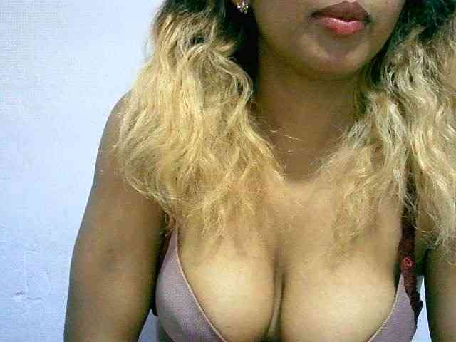 BelliBellaha webcam